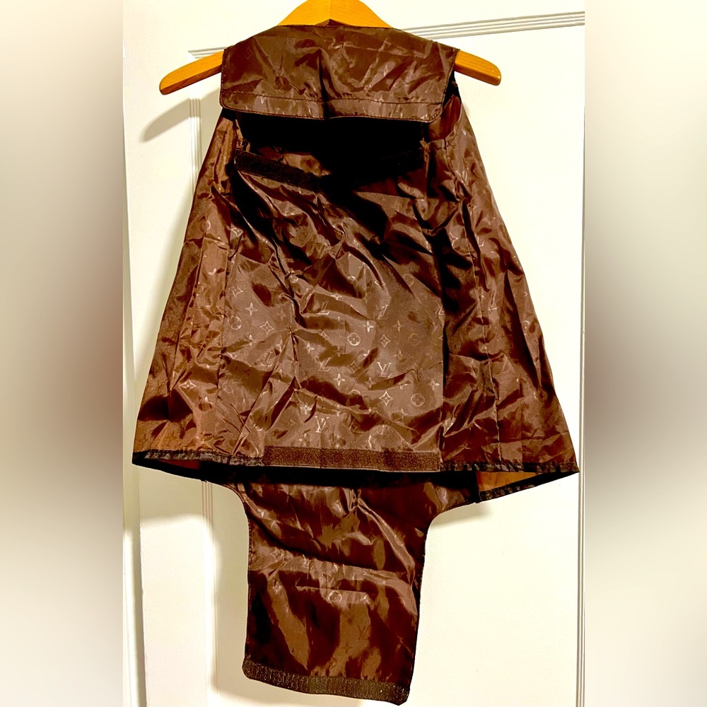 Louis Vuitton Dust Bag size 25.5 inches long by 18 inch wide, dark brown.